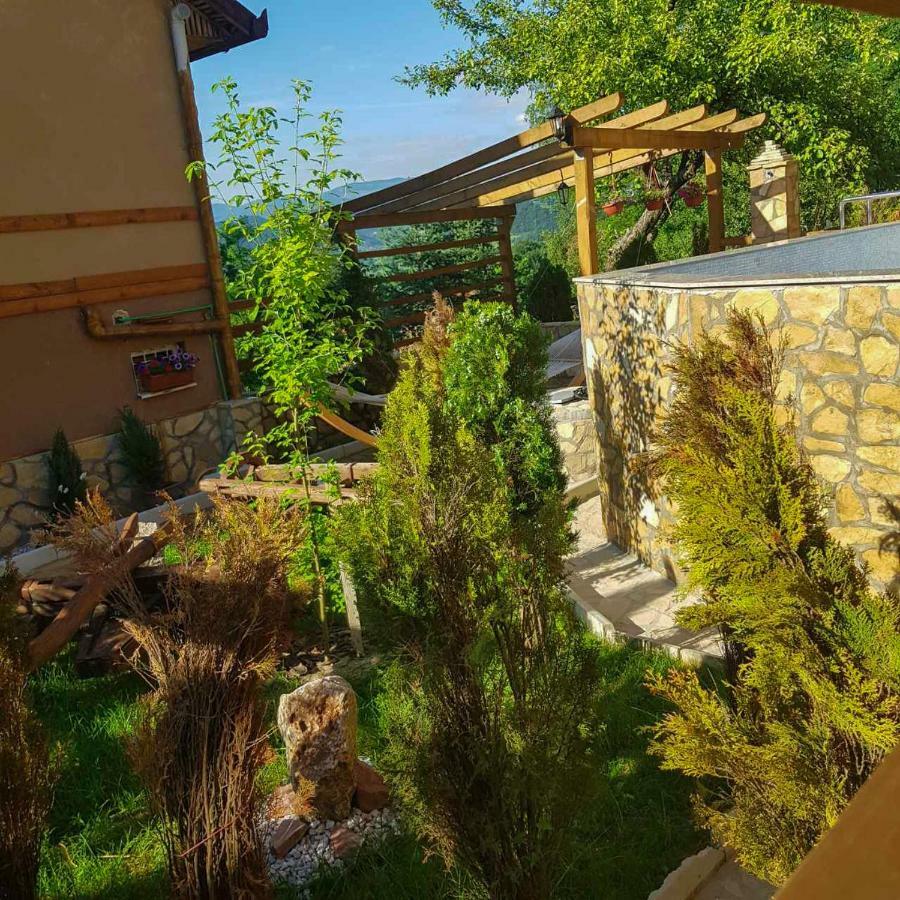 Apartment Little Paradise Високо Екстериор снимка